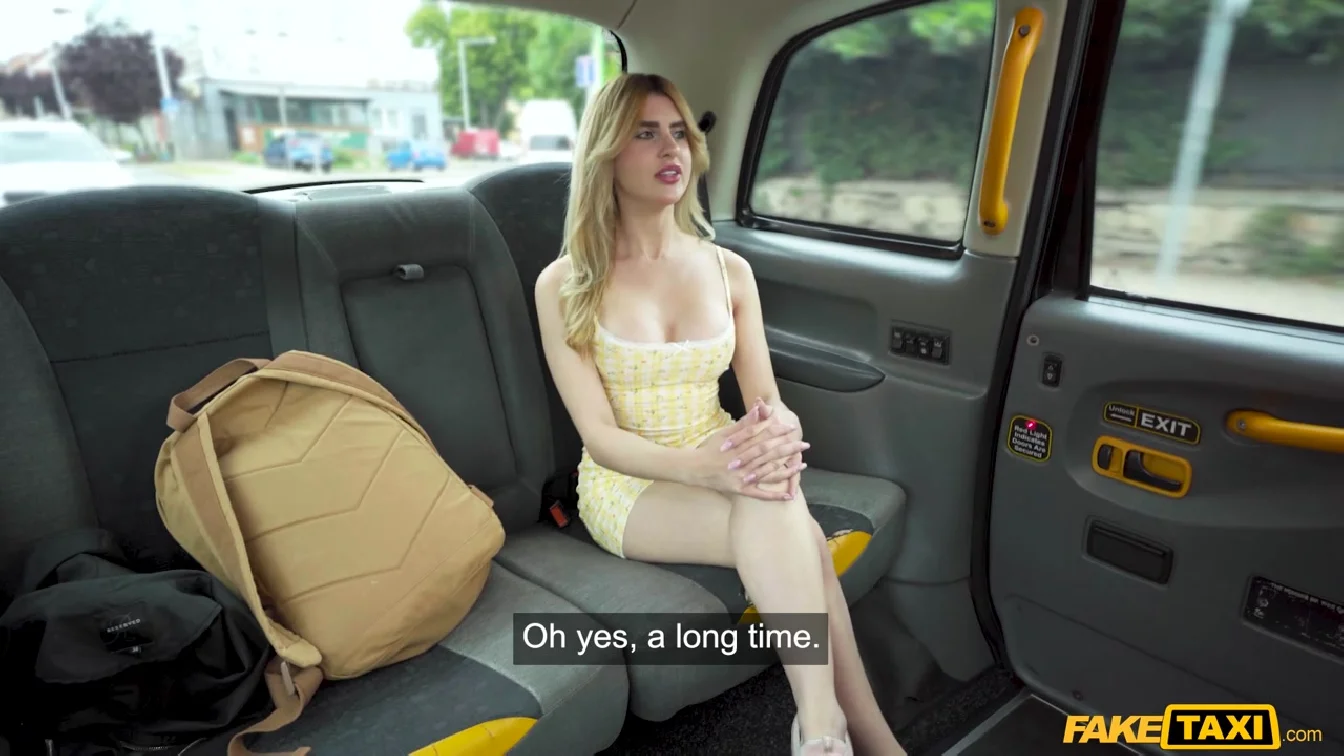 FakeTaxi Lola Morango XXX